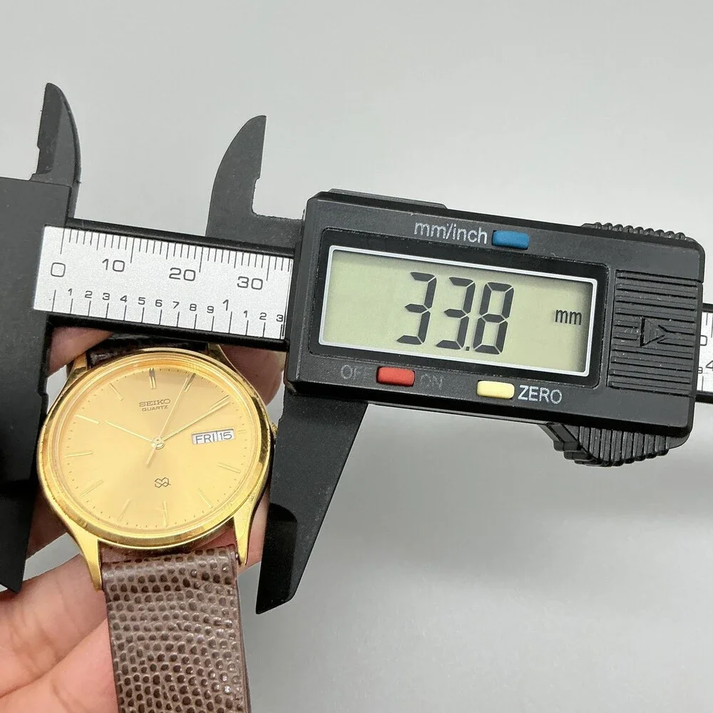 Vintage Seiko Mens Watch 34mm Gold Tone Leather Day Date 5Y23-7079 New Battery